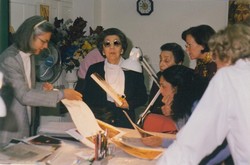 Brigitte Baert enseigne l'criture d'icne en Argentine